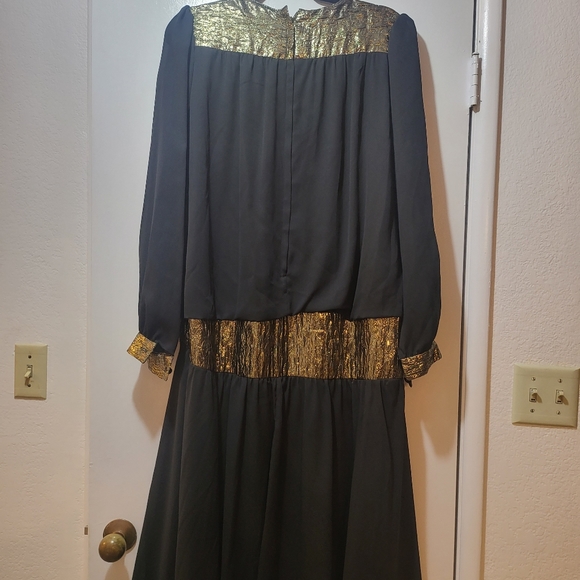 Vintage Chez 80's Black & Gold Dress - Picture 2 of 9